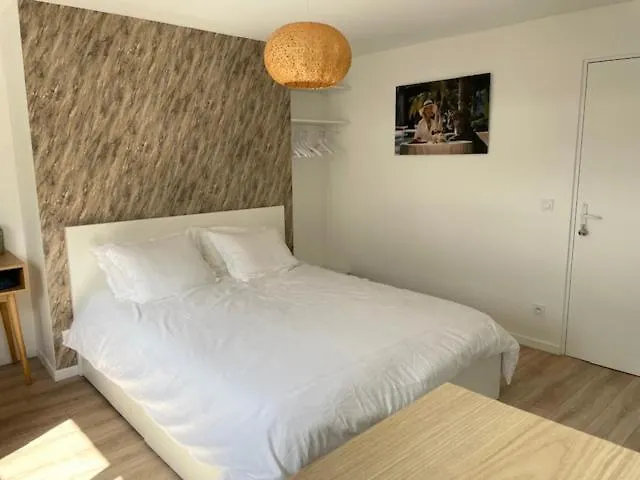 Joli - Place Morny Апартаменты