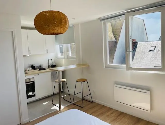 Joli - Place Morny 아파트