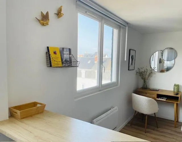 Joli - Place Morny 도빌